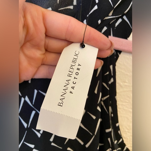 Banana republic dress NWT - Picture 4 of 8